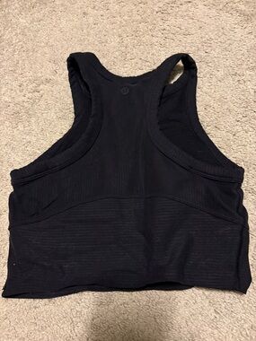 Lulu Lemon crop top